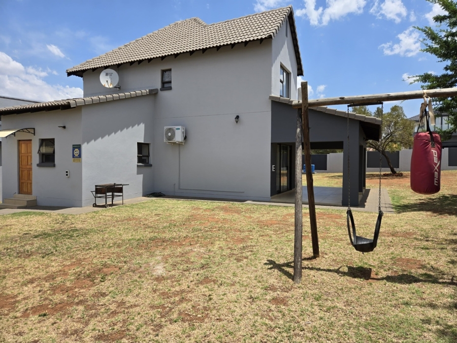 4 Bedroom Property for Sale in Melodie North West